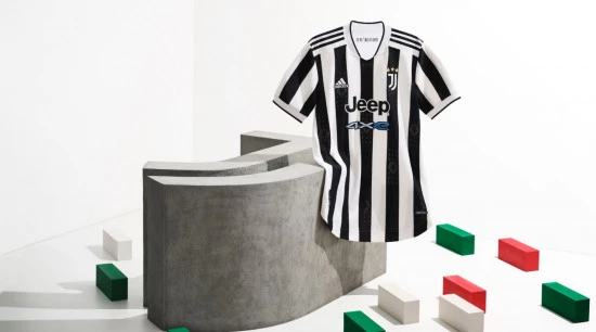 Loja online Fútbol Emotion Portugal - Blogs de futebol - Esta é a nova camisola principal da Juventus para a temporada 21-22  (2).webp